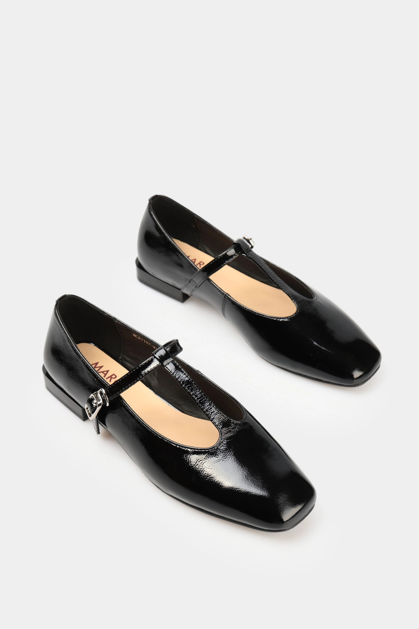 MC21137 Туфли Marc Cony Черный
