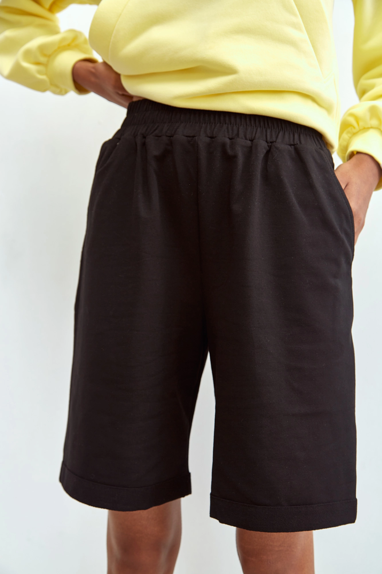 W-231-P-22-0081 шорты спортивные the hills 