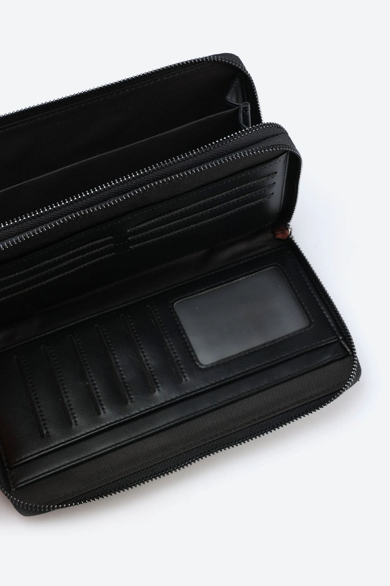 MC-EL01-28 Кошелек Marc Cony Черный