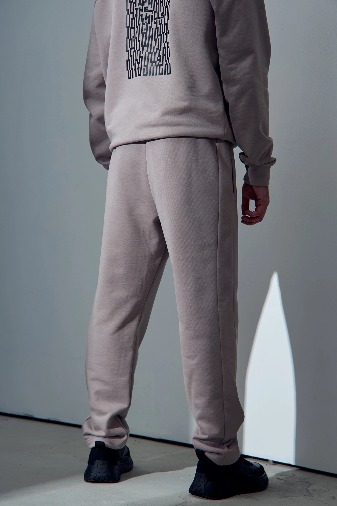 M-232-P-0017 Брюки спортивные The Hills Серый