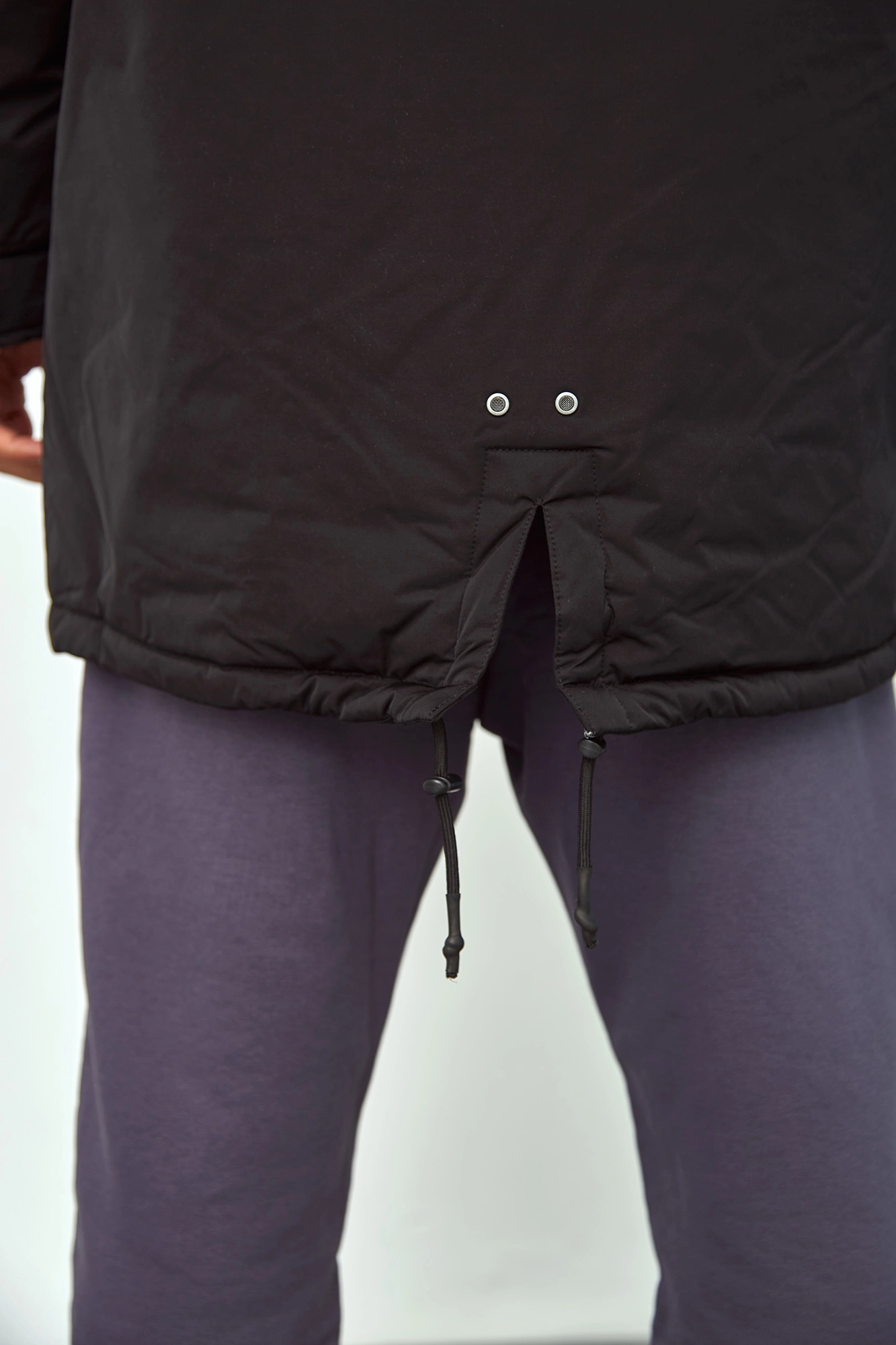 M222B5322517 Парка The Hills Черный