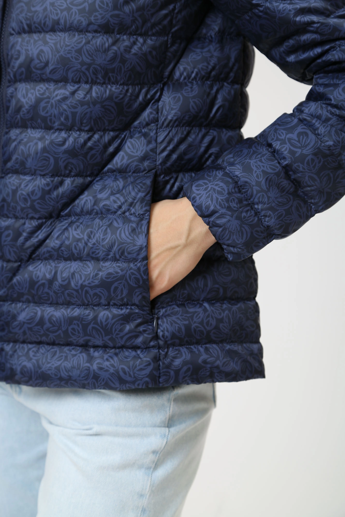 W4525CT3044F куртка geox