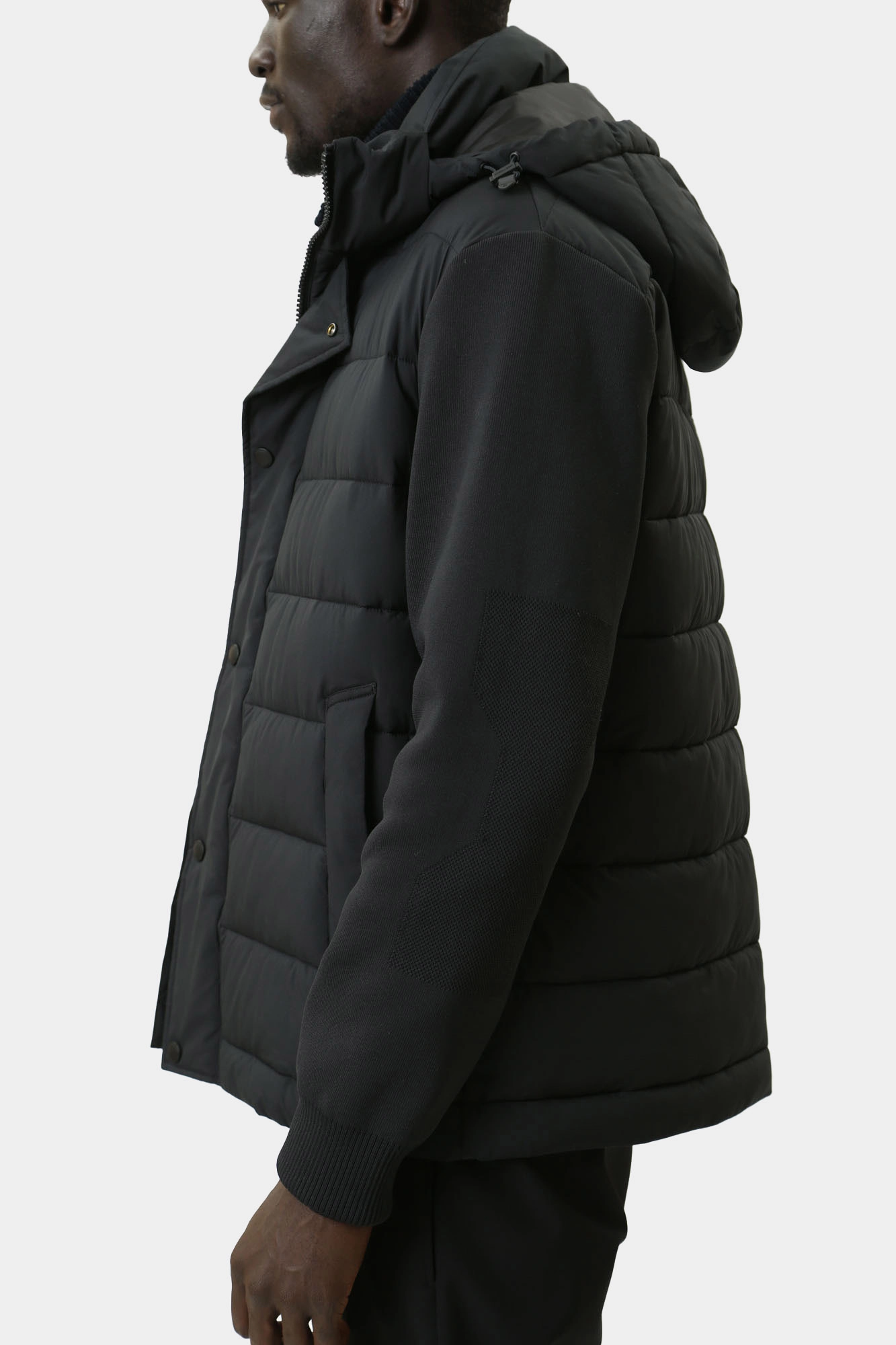 30040802_10013080 Куртка Strellson Черный