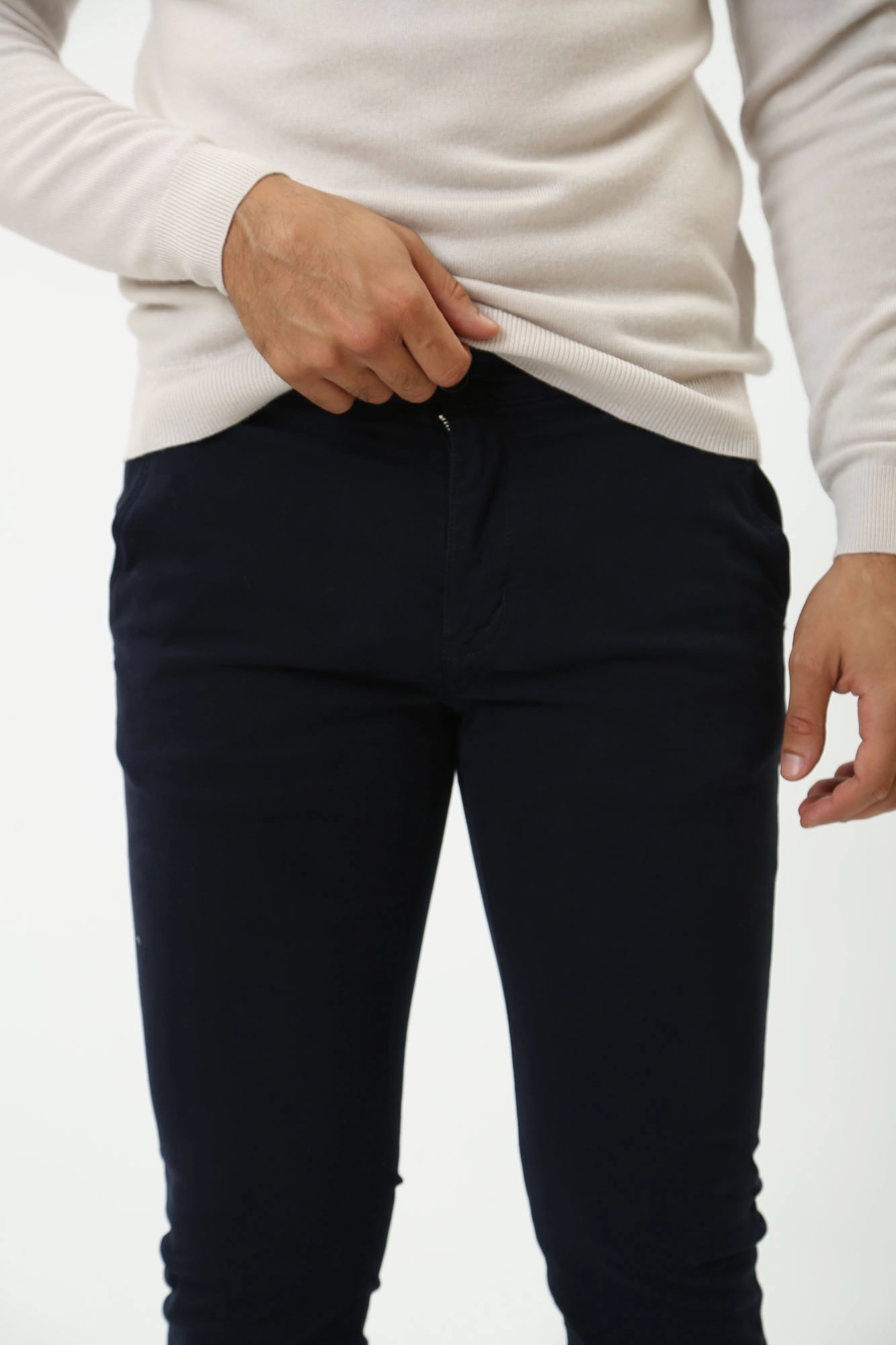 544825_255835 Брюки чиносы Karl Lagerfeld Синий