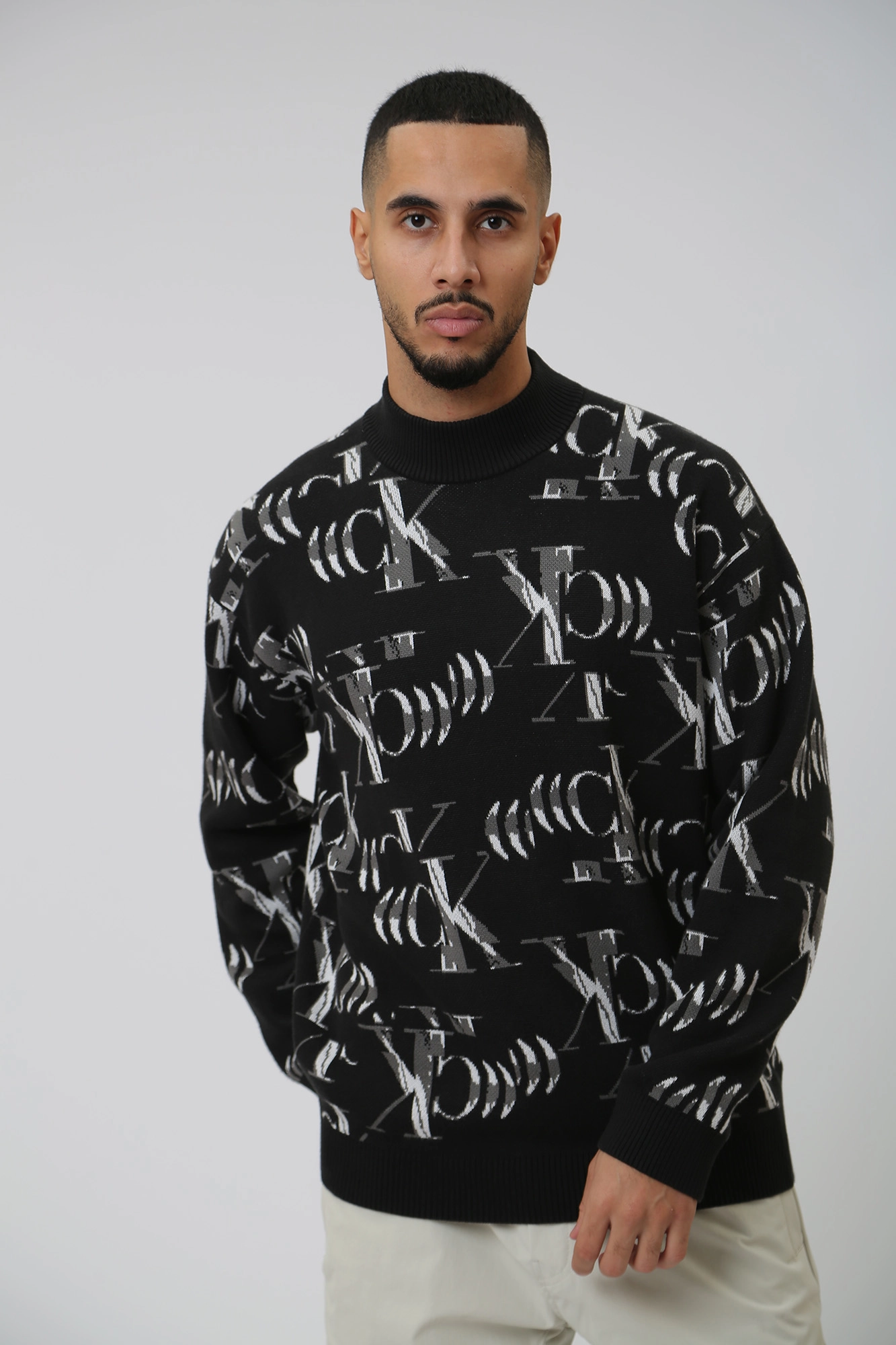 Calvin klein jeans black sweatshirt hotsell