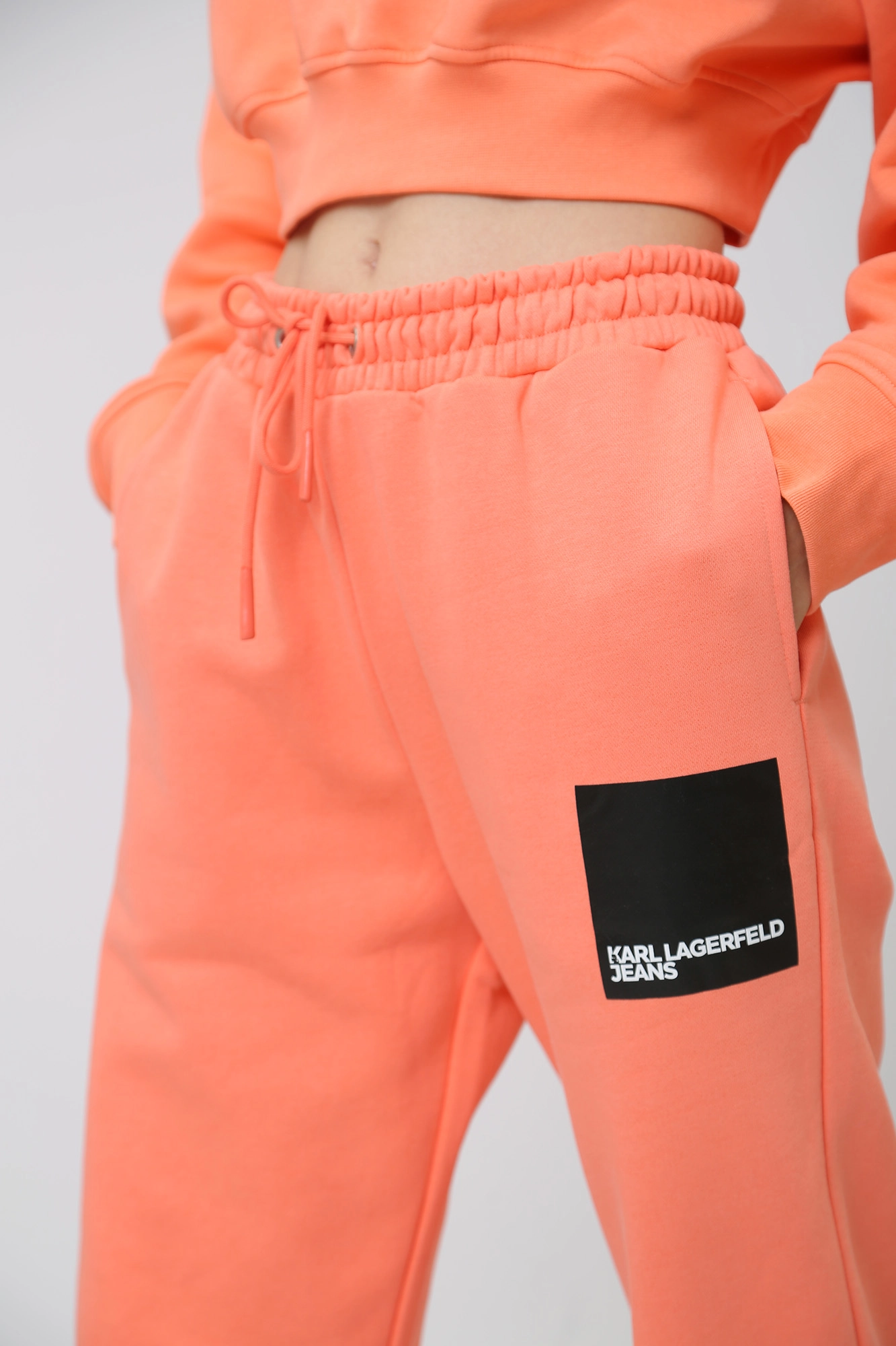 235J1050 брюки спортивные karl lagerfeld jeans 