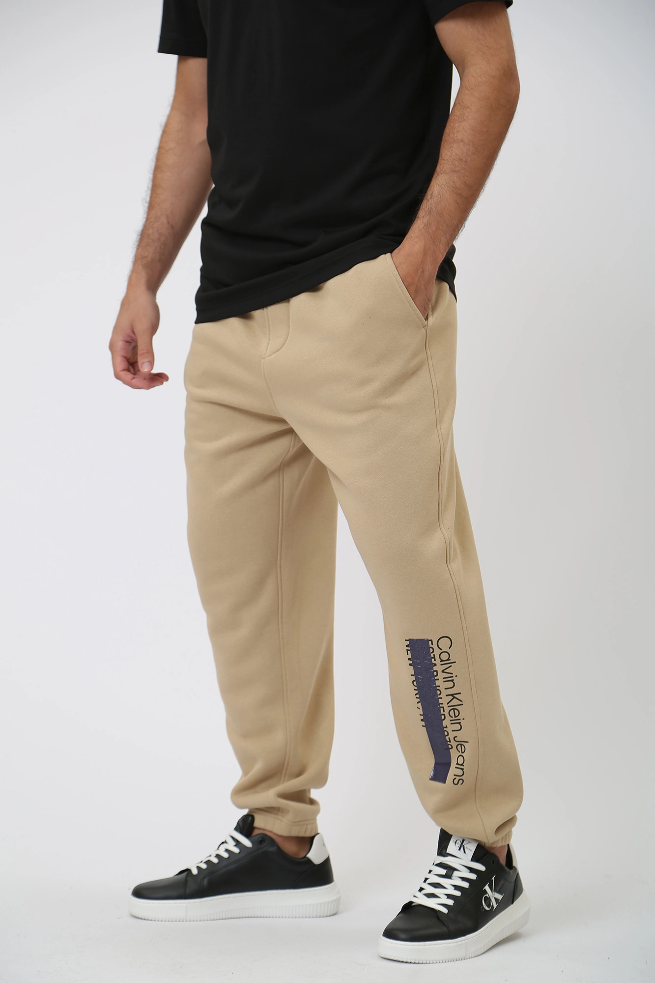 J30J323504 Брюки спортивные Calvin Klein Jeans Белый