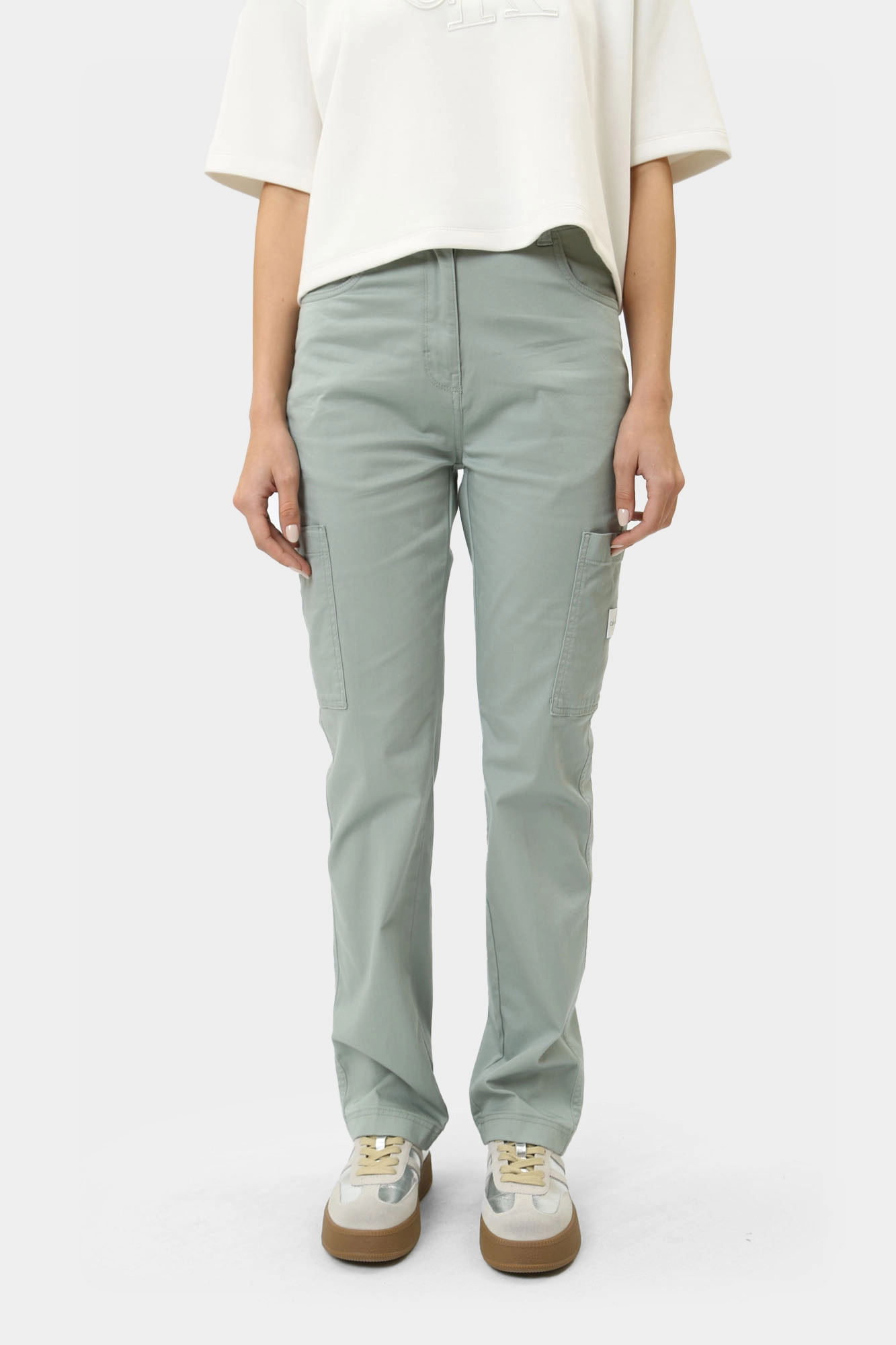 J20J223117 брюки calvin klein jeans 