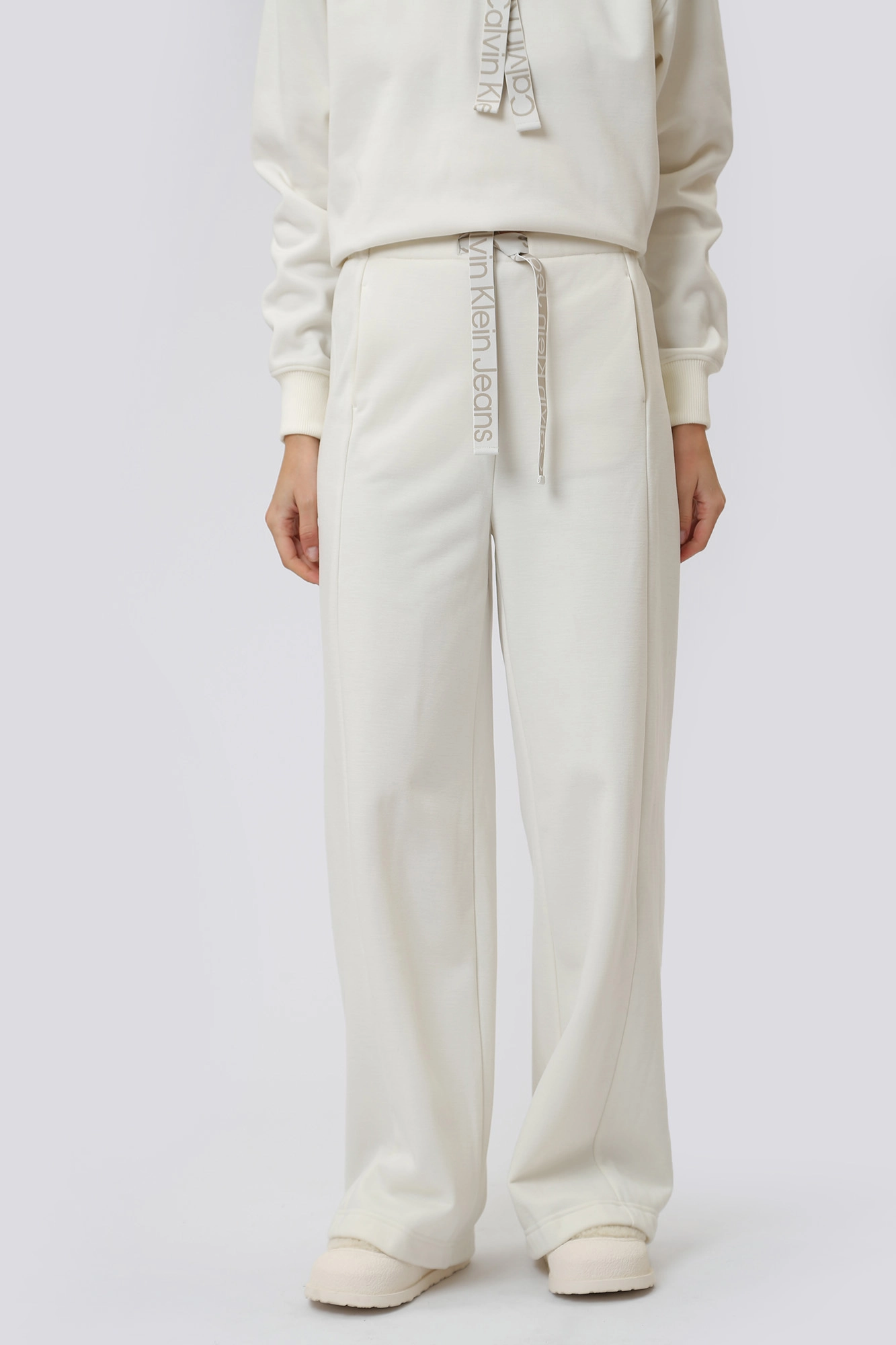 J20J221916 брюки calvin klein jeans 