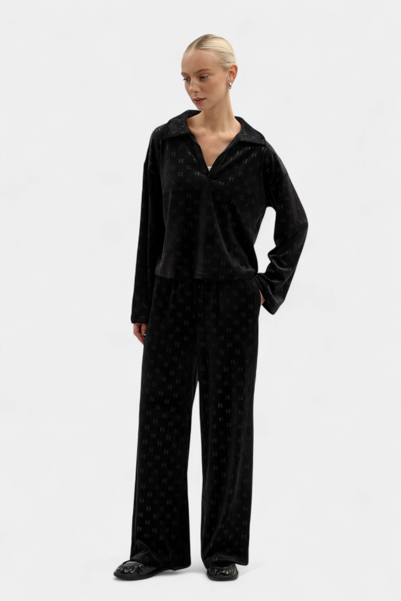 A4W44008 брюки karl lagerfeld 