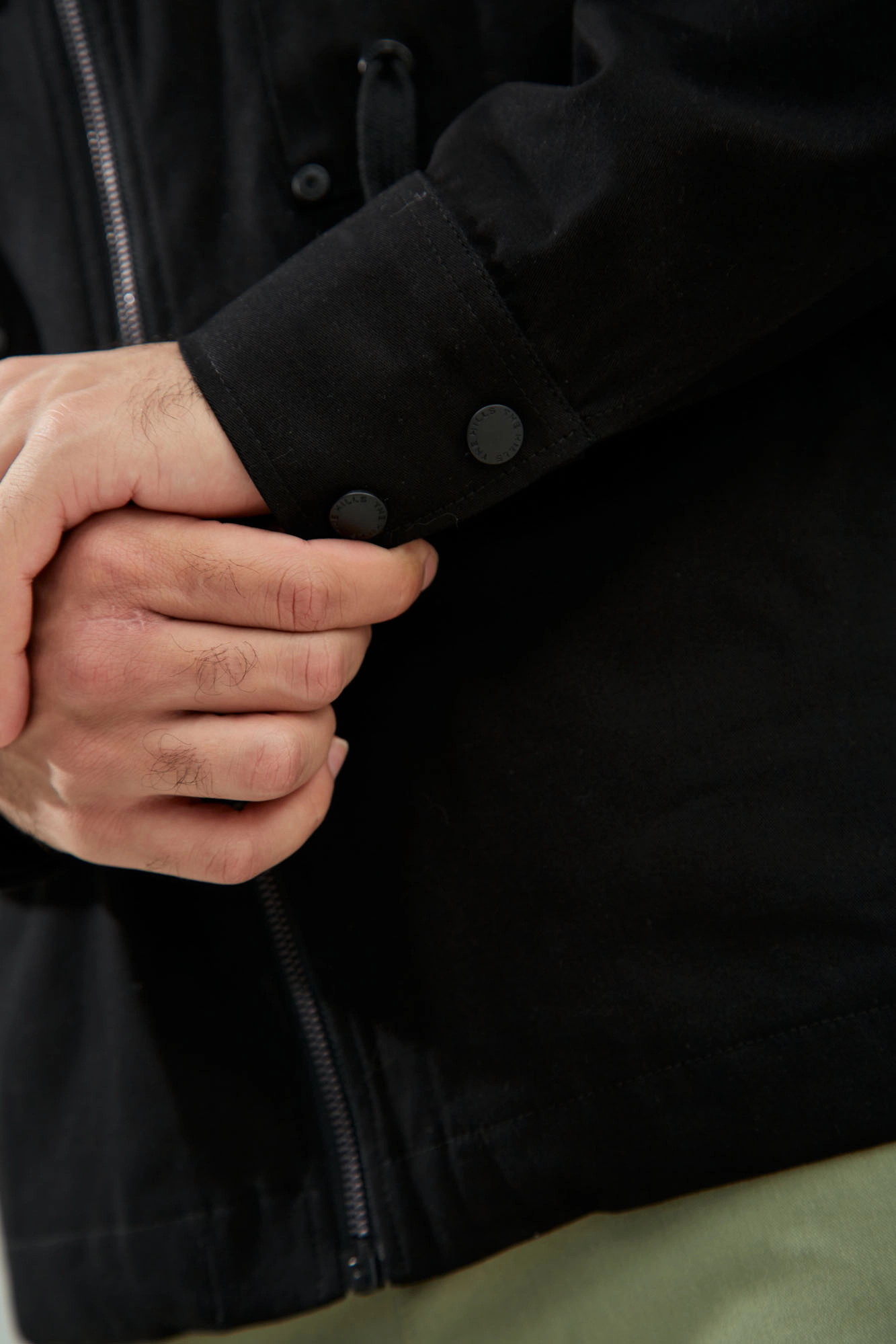 M-241-TH-56-0001 Ветровка The Hills Черный