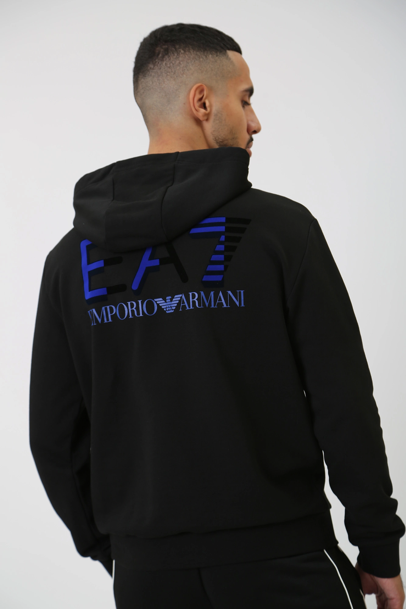 6RPM10_PJRJZ Худи EA7 Черный