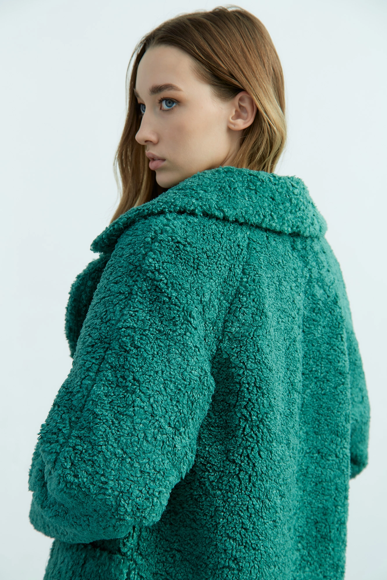 W-232-ZM-1111УК шуба the hills 