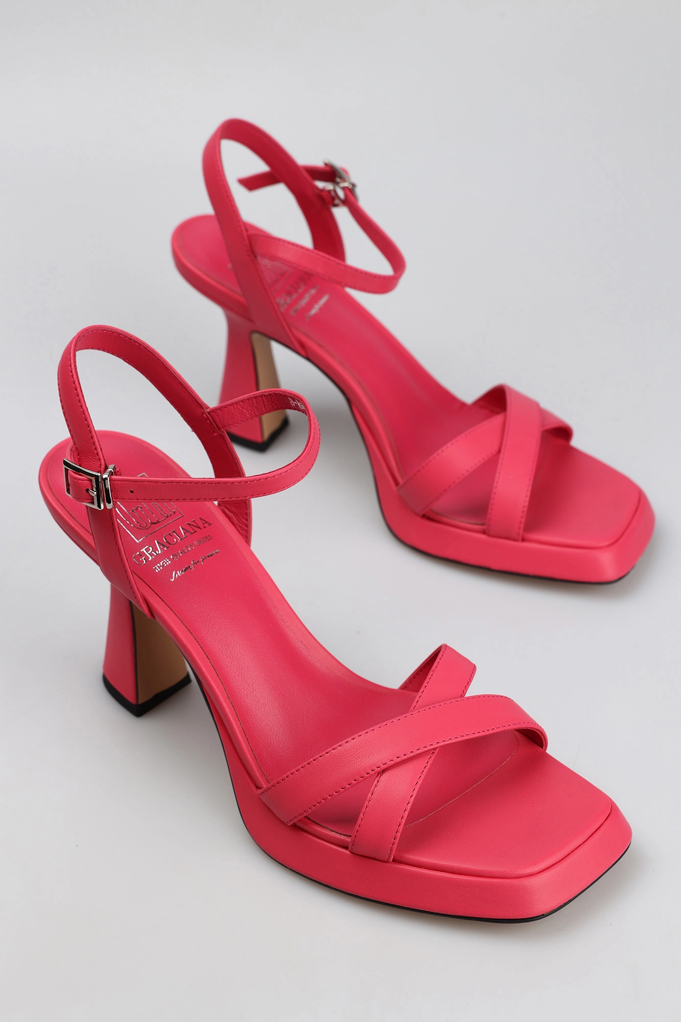 H313-02 Босоножки Graciana Розовый