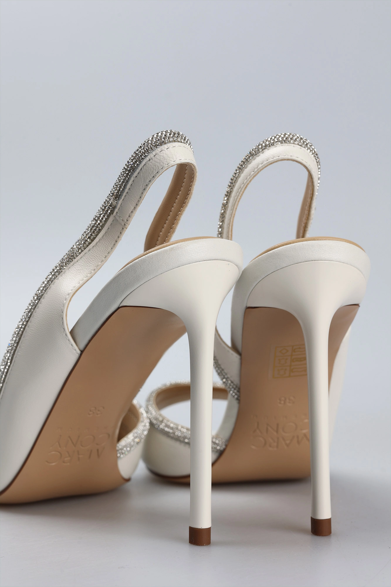 4123-336-58 Босоножки Marc Cony Белый