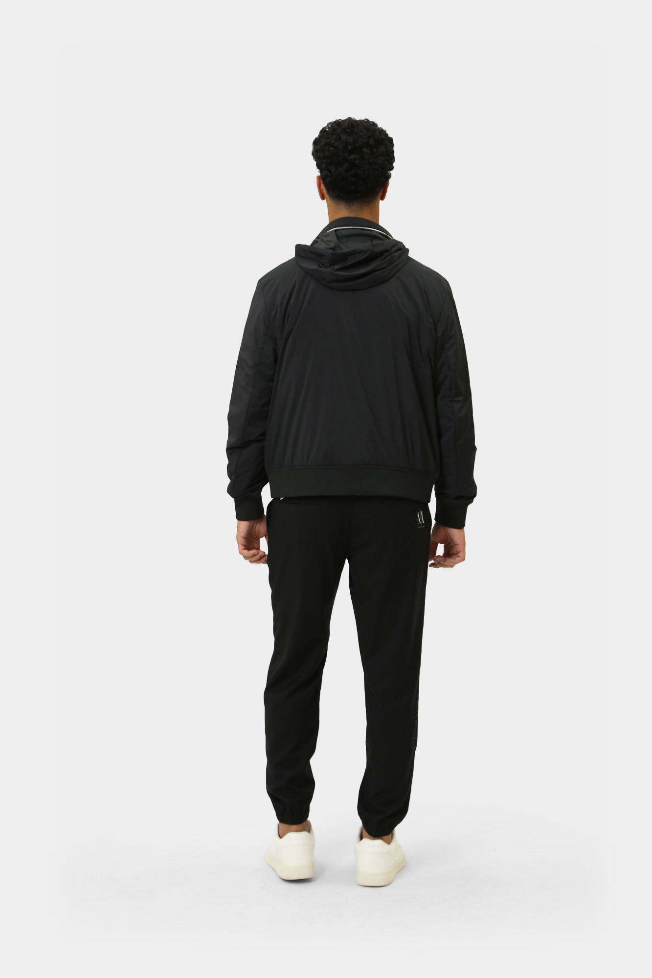 8NZB60_ZN97Z Куртка  Armani Exchange Черный