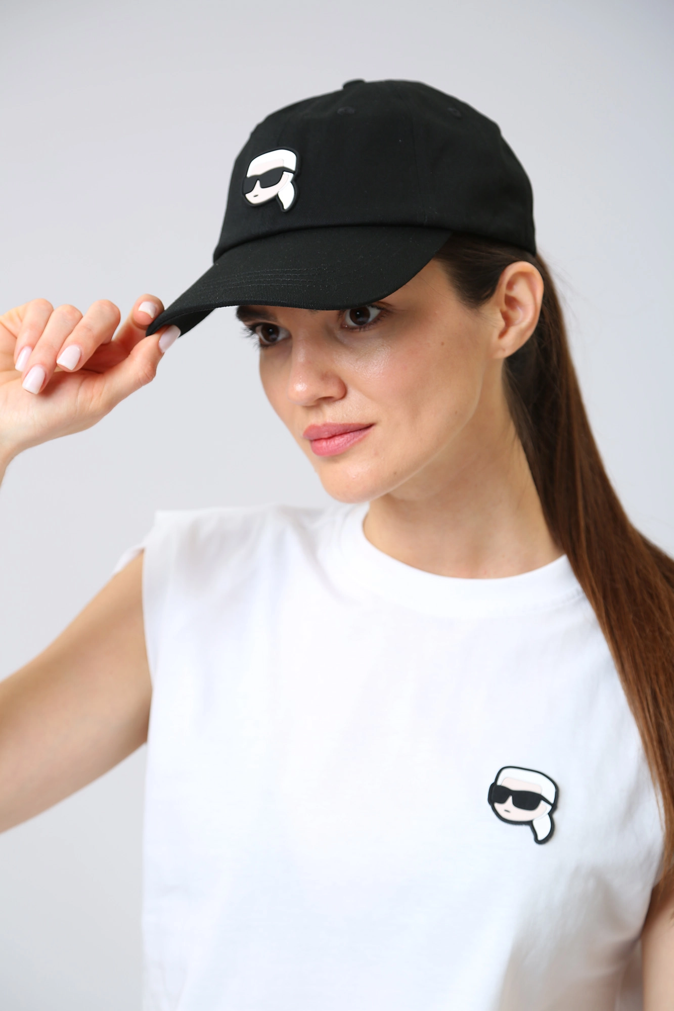 230W3401 Кепка Karl Lagerfeld Черный