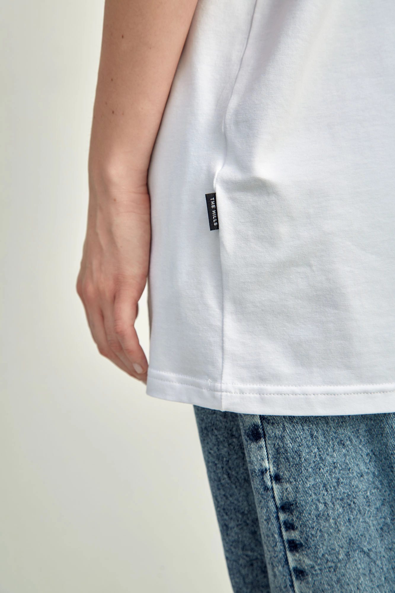 IW-241-P-22-7005 футболка the hills 