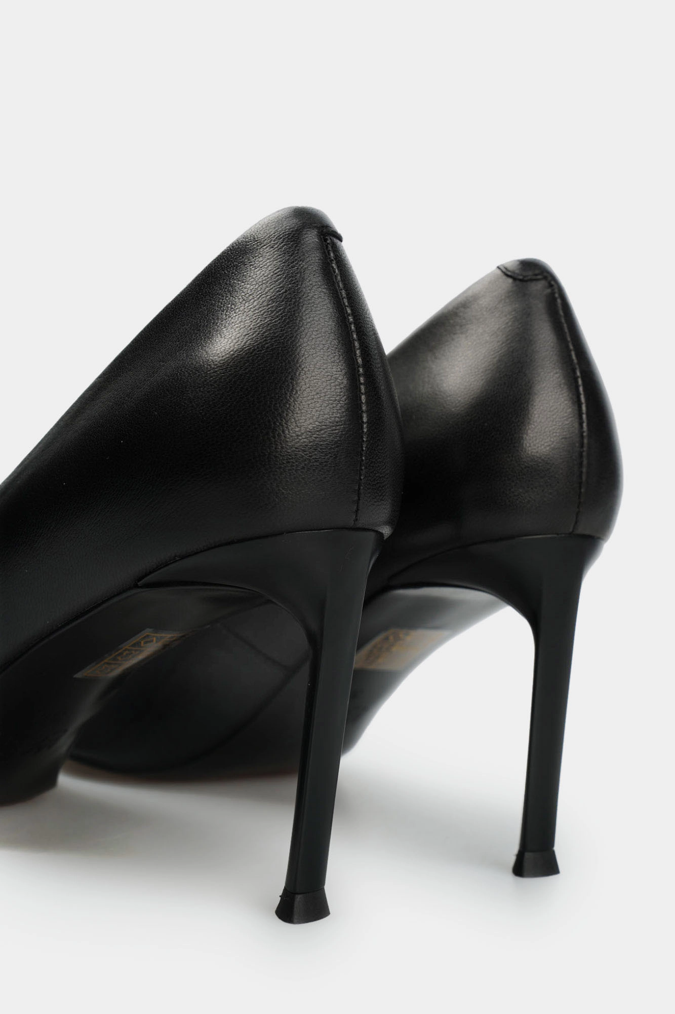 МСW02KK Туфли Marc Cony Черный