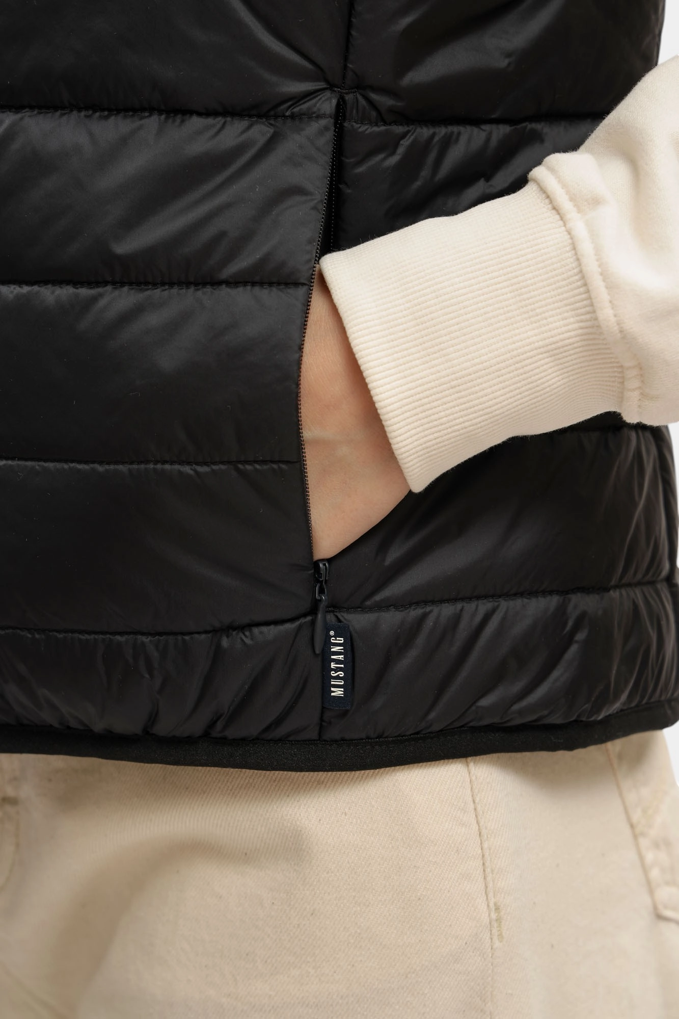 1016738 жилет mustang 