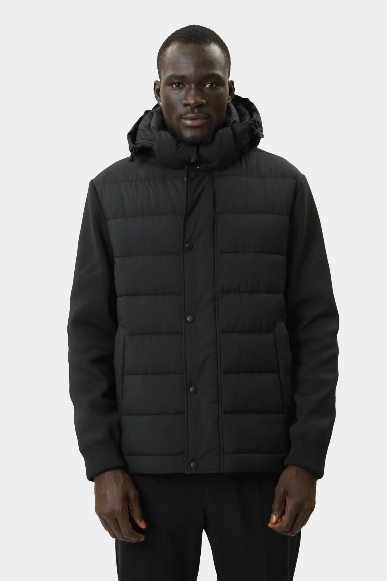 30040802_10013080 Куртка Strellson Черный