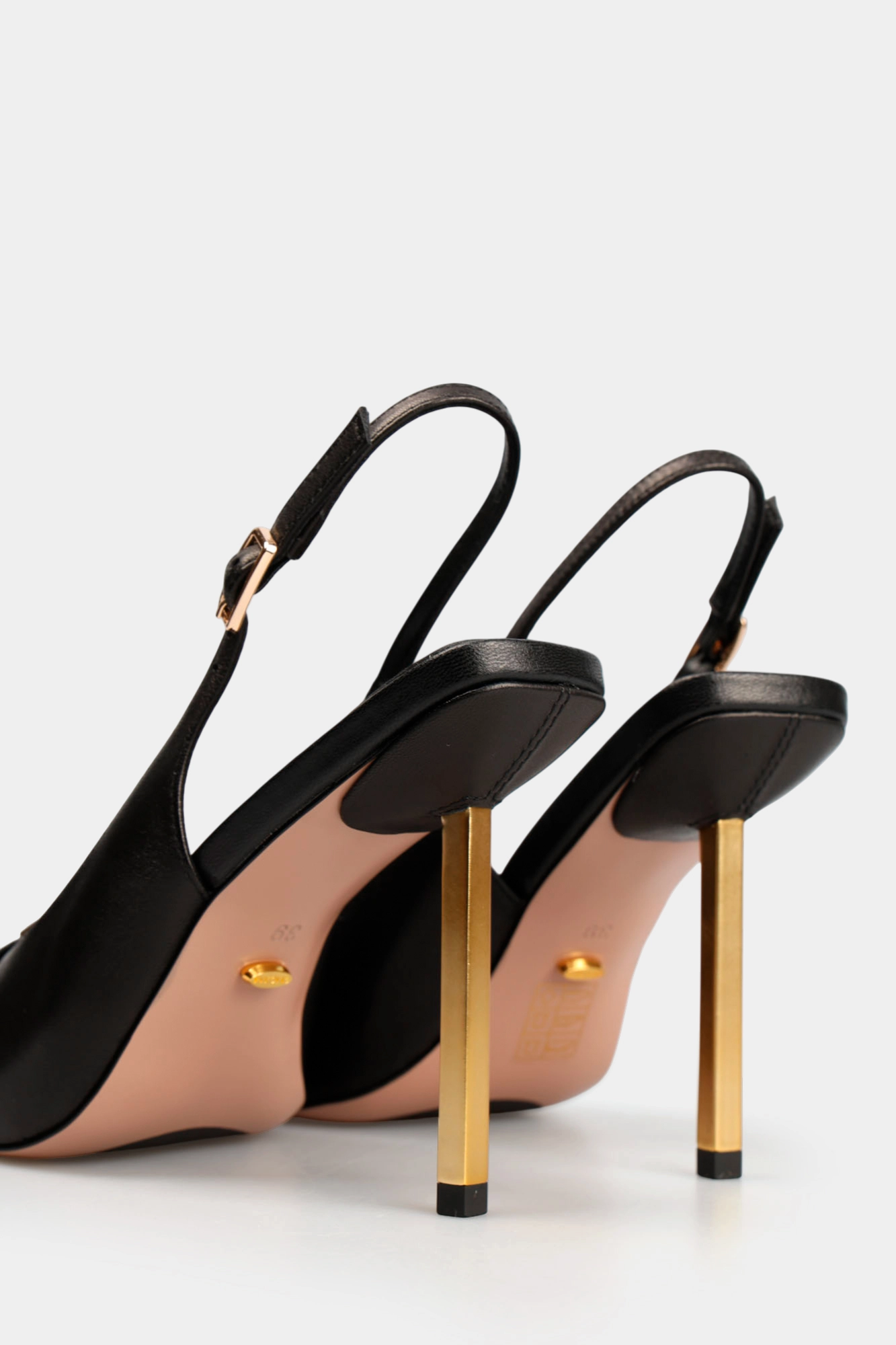 681-835 Босоножки Graciana Черный