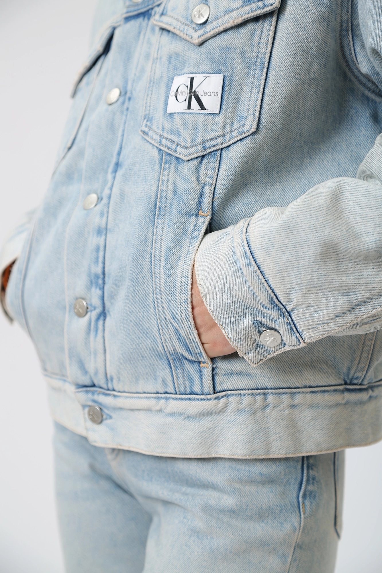 J20J221847 куртка джинсовая calvin klein jeans 