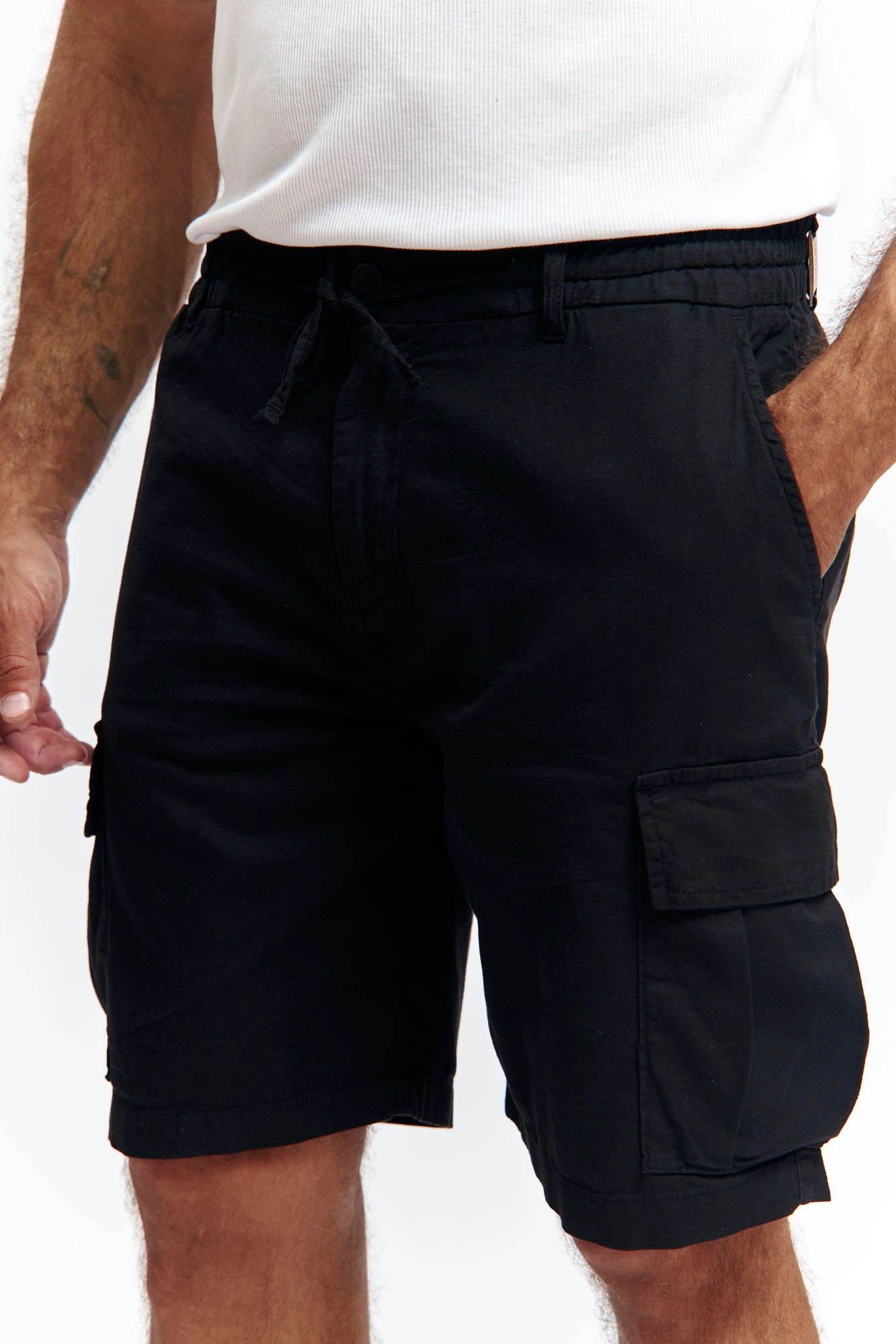 VM-OMA-55-448 Шорты льняные Van Mich Черный