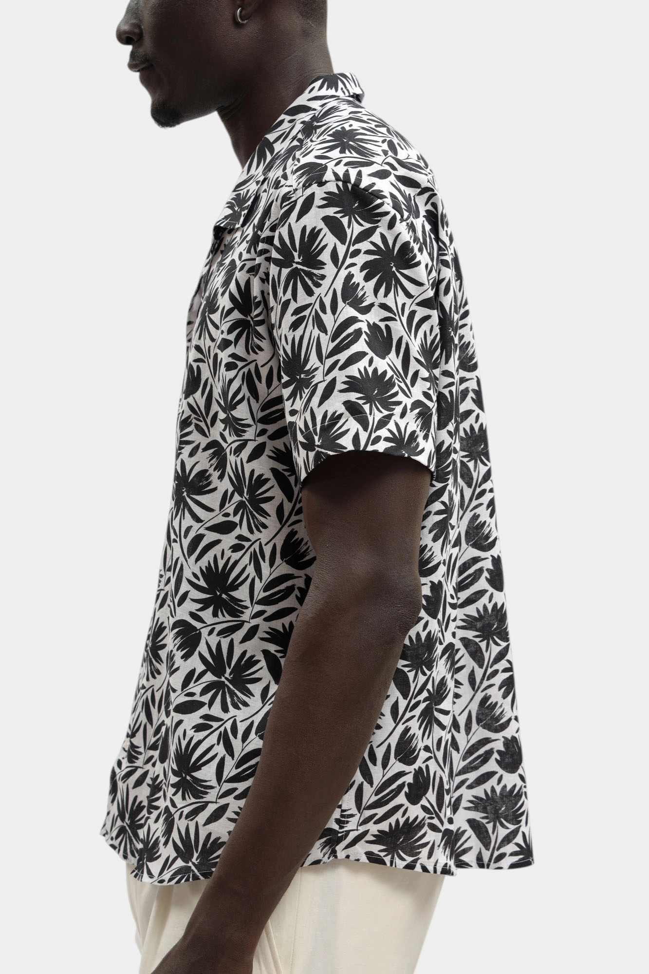 562626_605521 Рубашка Karl Lagerfeld Белый