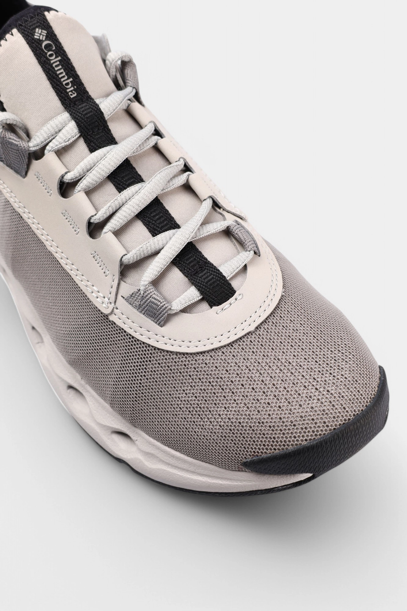 2063431 Кроссовки Columbia Серый