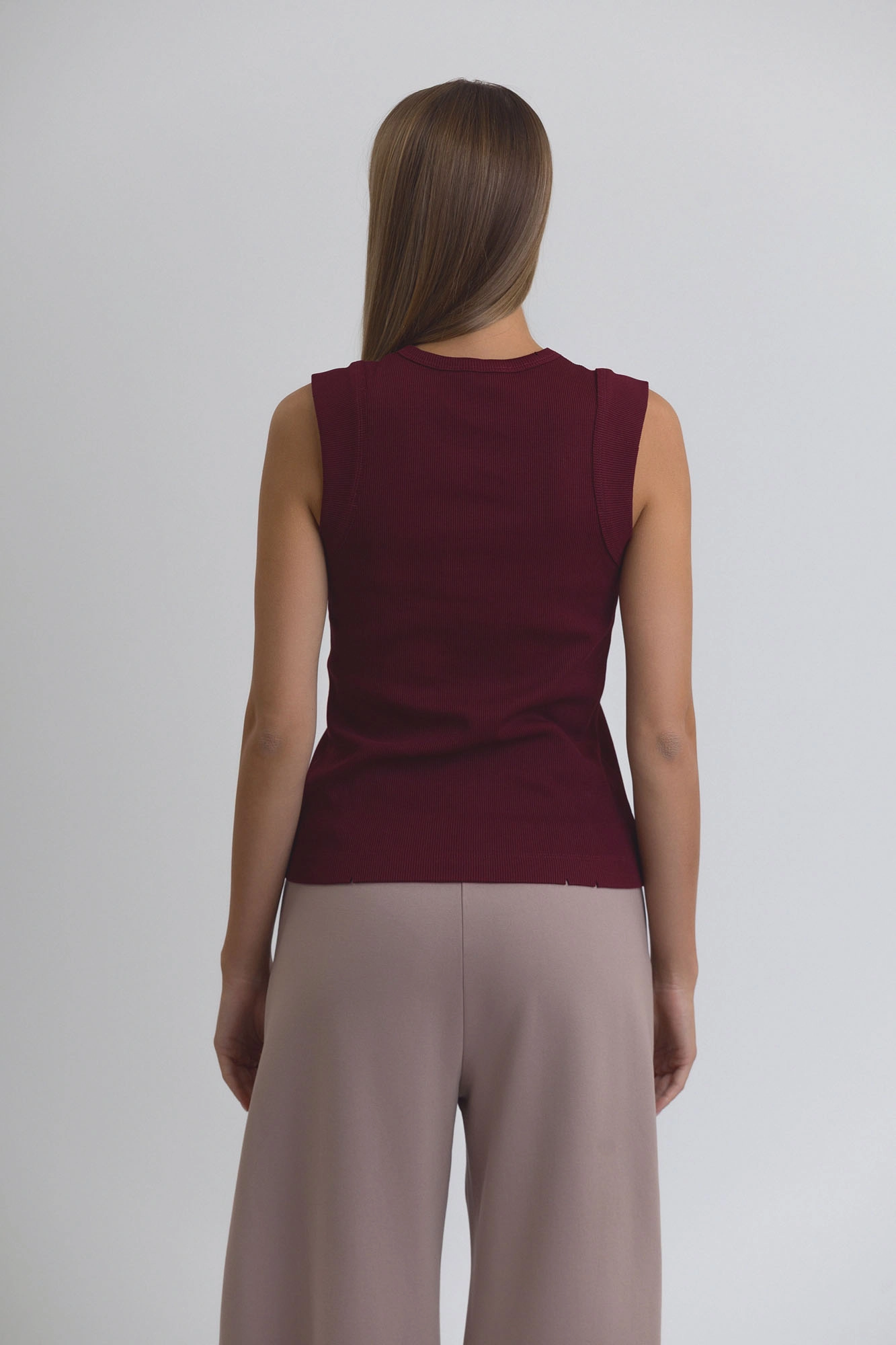 W-252-THT-22-0104 майка the hills