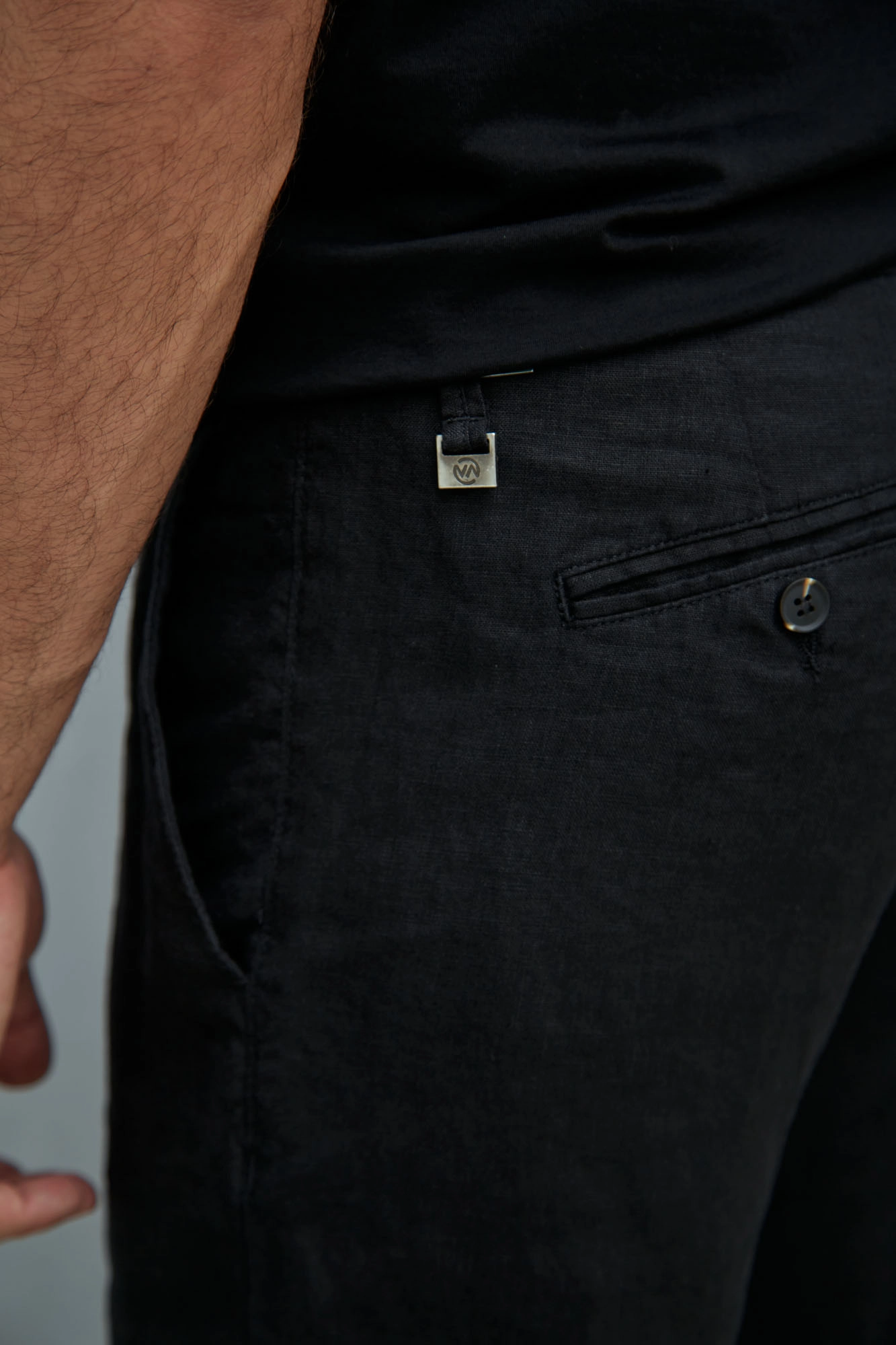 VM-OMA-55-009 Брюки льняные Van Mich Черный