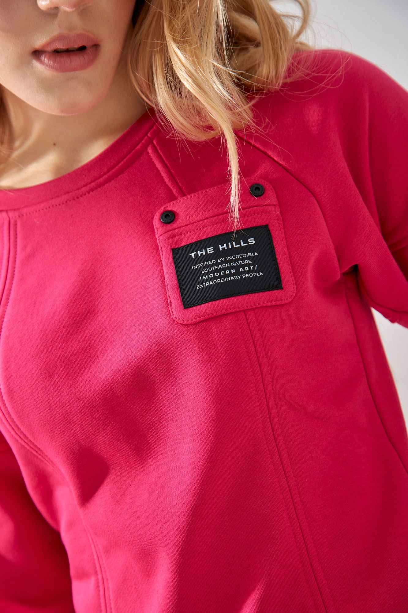 W-232-THT-20-0112 свитшот the hills 