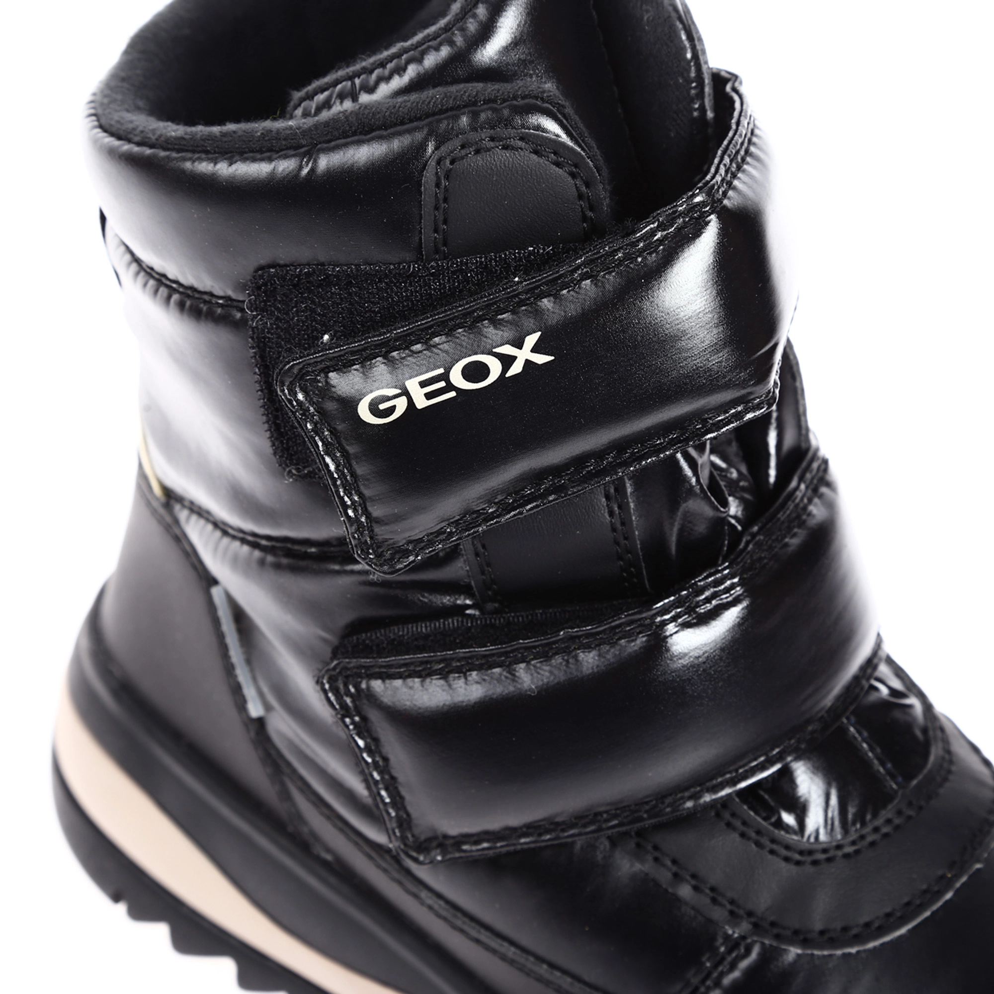 J16EWC0LVBC Сапоги Geox Черный