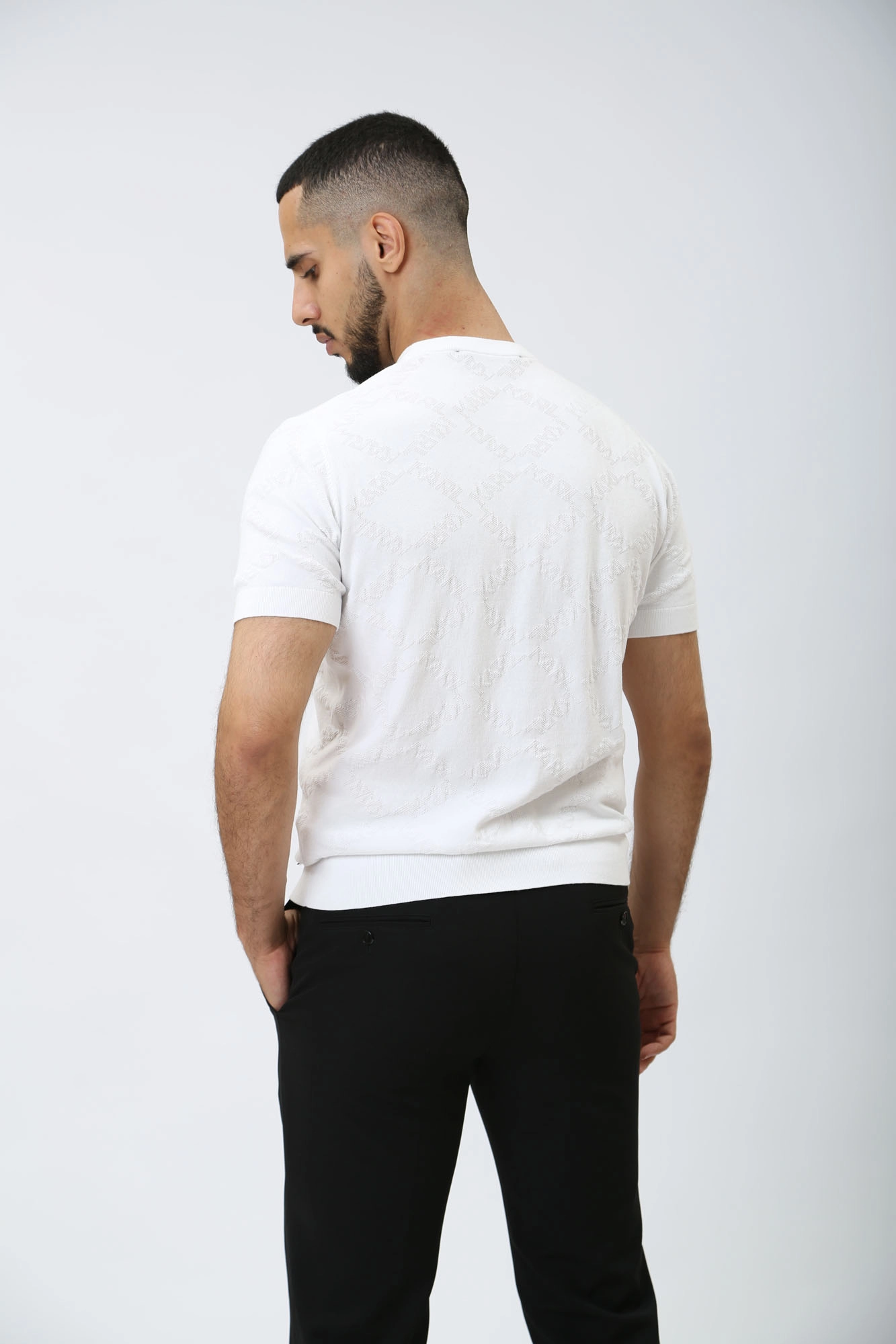 542306_655037 Футболка трикотажная Karl Lagerfeld Белый