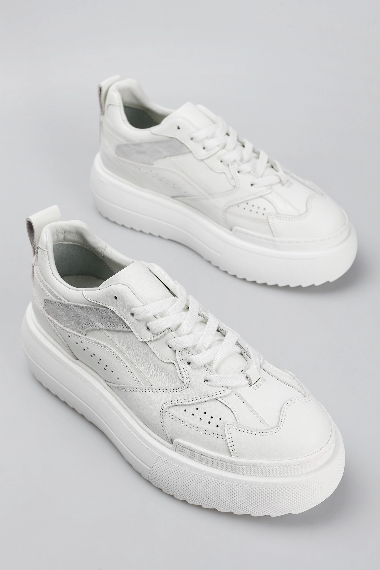 12-5640 Кроссовки Marc Cony Белый