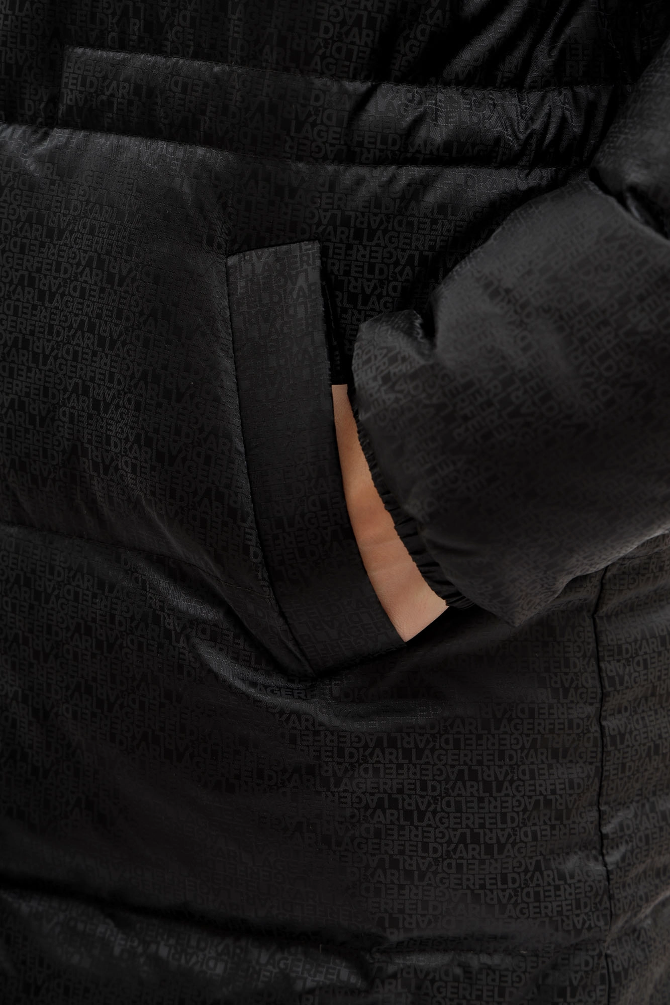 A4W15045 куртка karl lagerfeld 