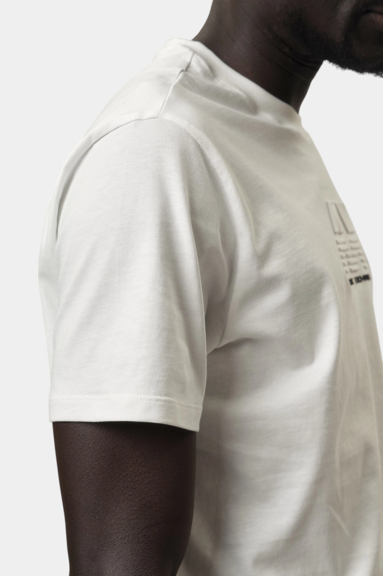 XM000544_AF10361 Футболка Armani Exchange Белый