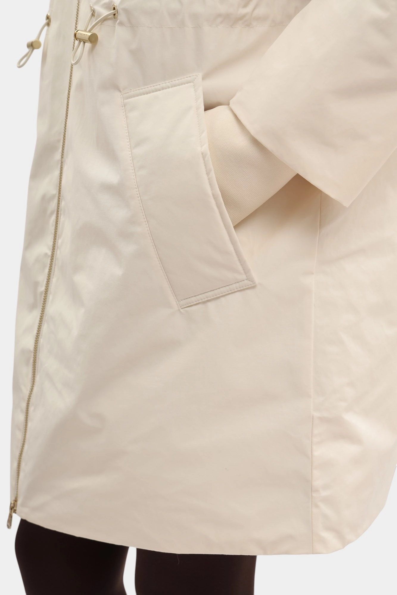 XW000712_AF16215 парка armani exchange 