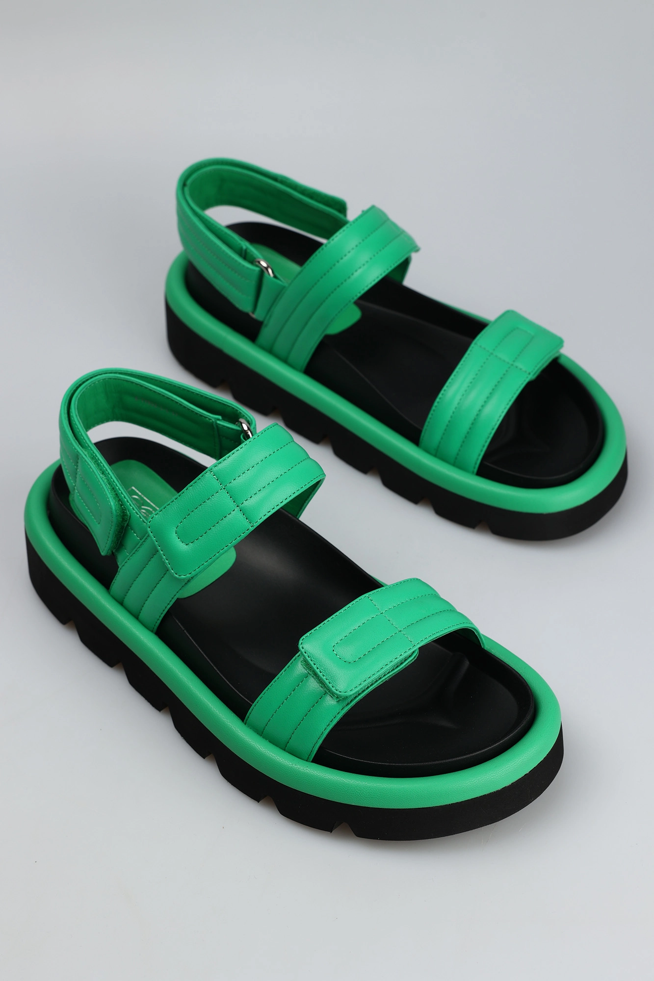 TY952-1 Сандалии Graciana Зеленый