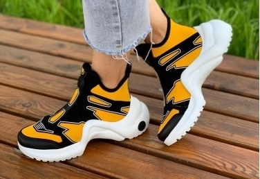 Модные женские кроссовки: главные тренды 2022