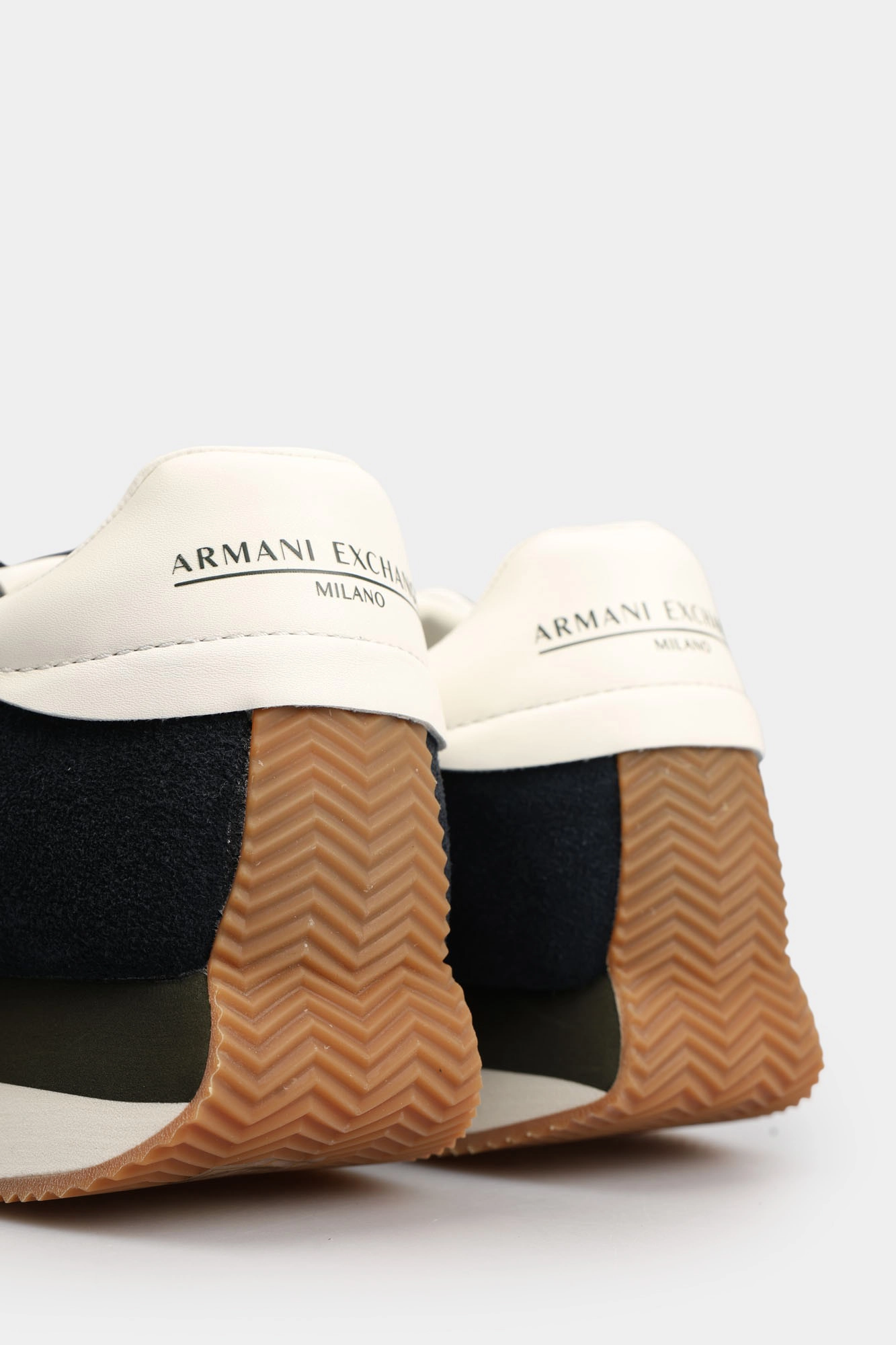 XM001750_AF19396 Кроссовки Armani Exchange Синий