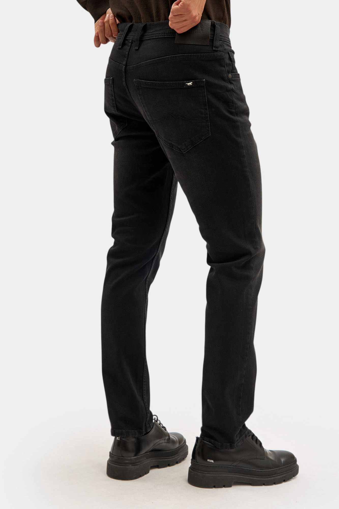 1016798-4000 Джинсы Mustang Черный