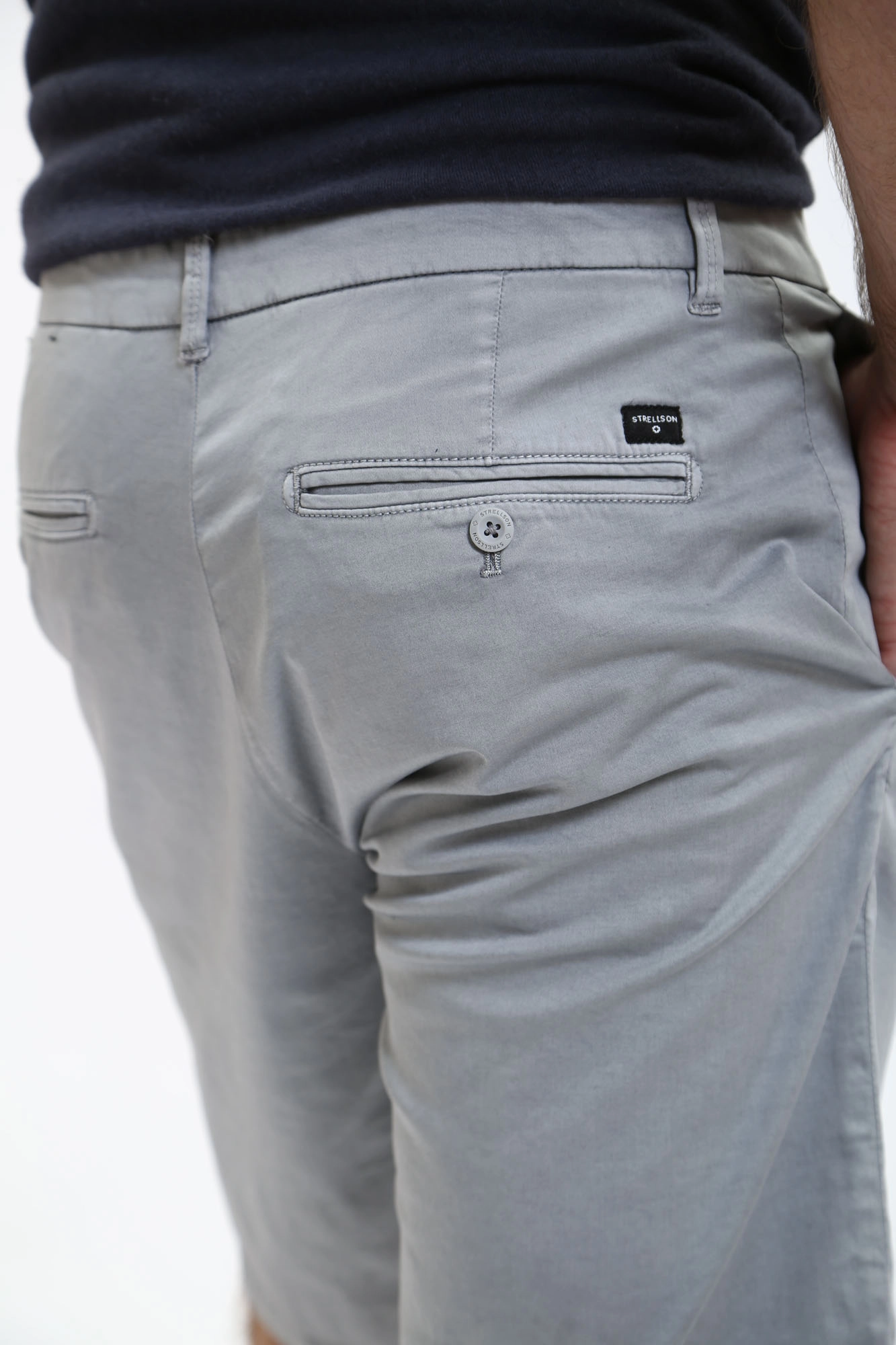 30036807_10015398 Шорты Strellson Серый