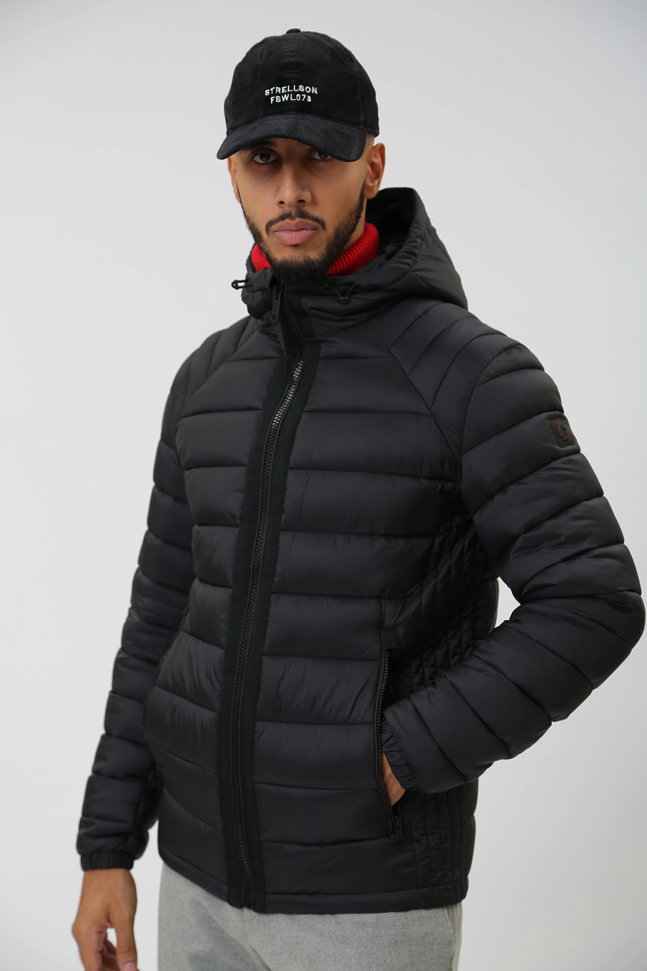 30038828_10015866 Куртка Strellson Черный