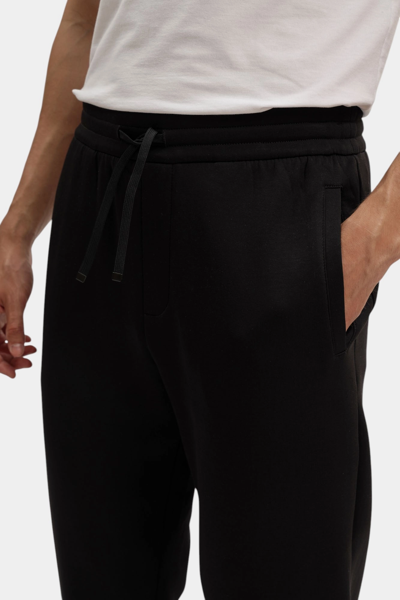 XM001894_AF10818 Брюки спортивные Armani Exchange Черный