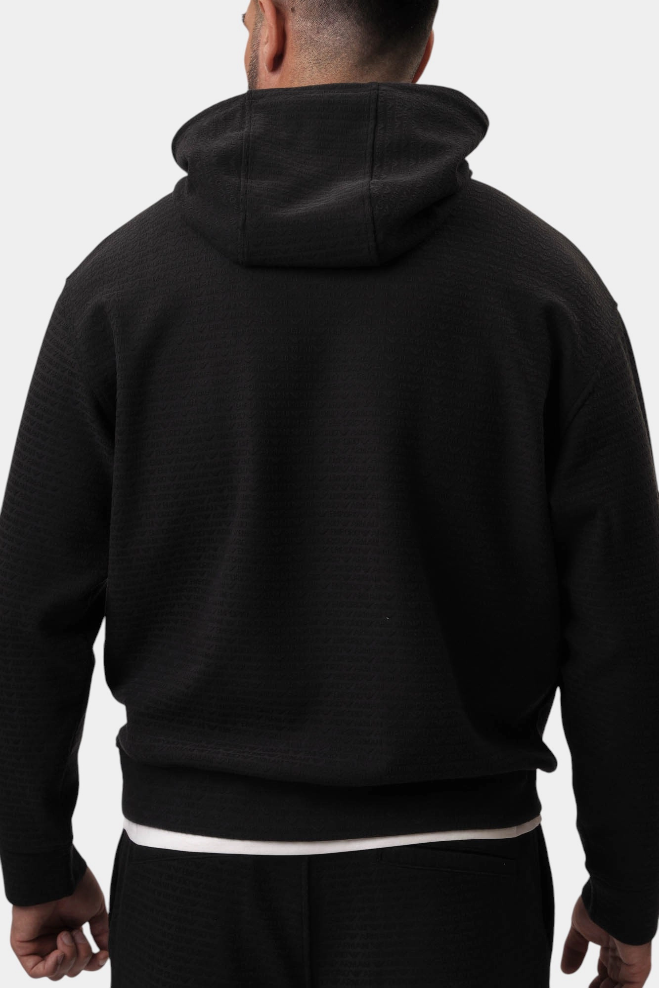 EM001007_AF13700 Худи Emporio Armani Белый