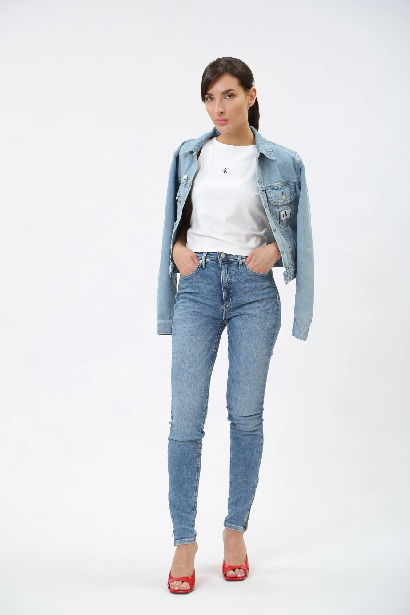 HIGH RISE SUPER SKINNY Calvin Klein Jeans J20J222773 1A4 Med Online.ru