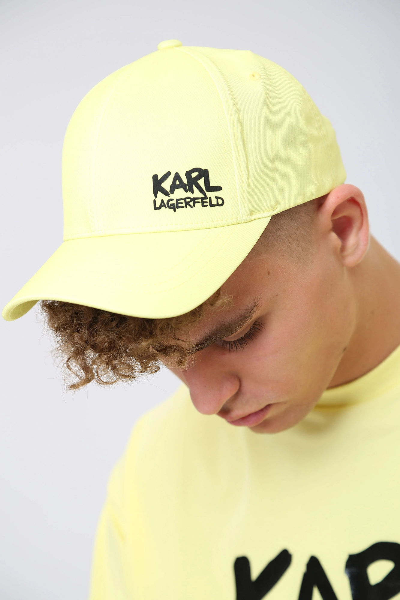 531122_805613 Кепка Karl Lagerfeld Желтый