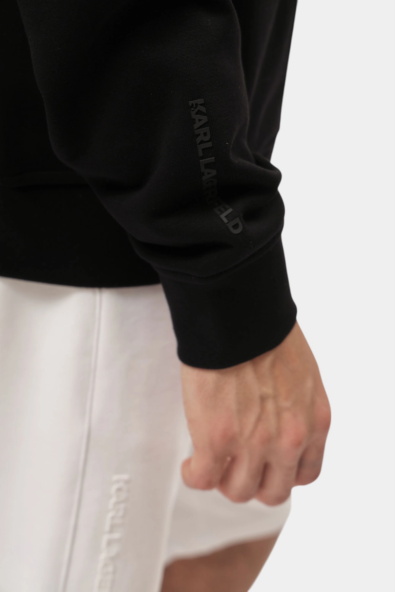 552900_705012 Толстовка с капюшоном Karl Lagerfeld Черный